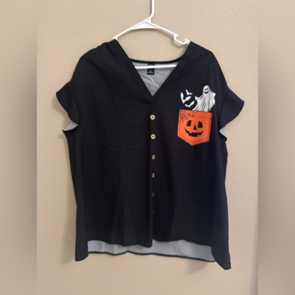 Halloween Ruffle Sleeve Shirt 🎃 👻 - Picture 3 of 8